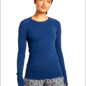 Athleta Momentum Top, Small, Enchanted Blue